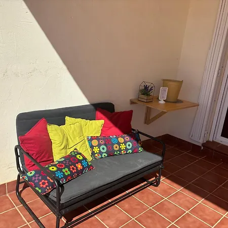 La Casita De *